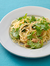 香菜とツナのスパゲッティ 協会のパスタレシピ 日本パスタ協会